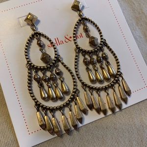 Stella and Dot Gold Reverie Chandaliers